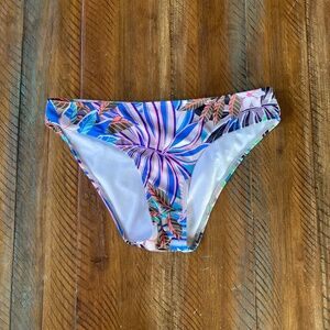 Women’s Hurley Bikini Bottoms Tropical Print  Bathing Suit Medium